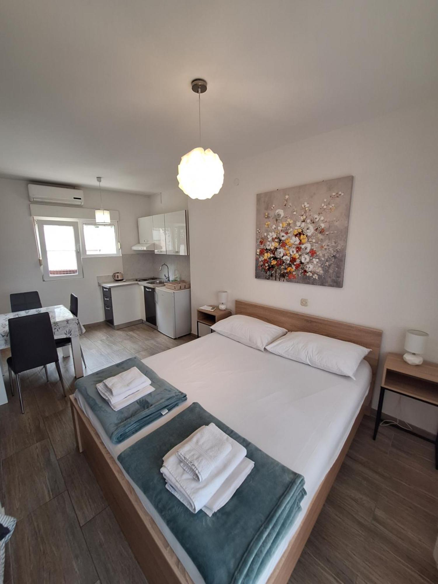 Apartmani Lisicina Omiš Eksteriør bilde